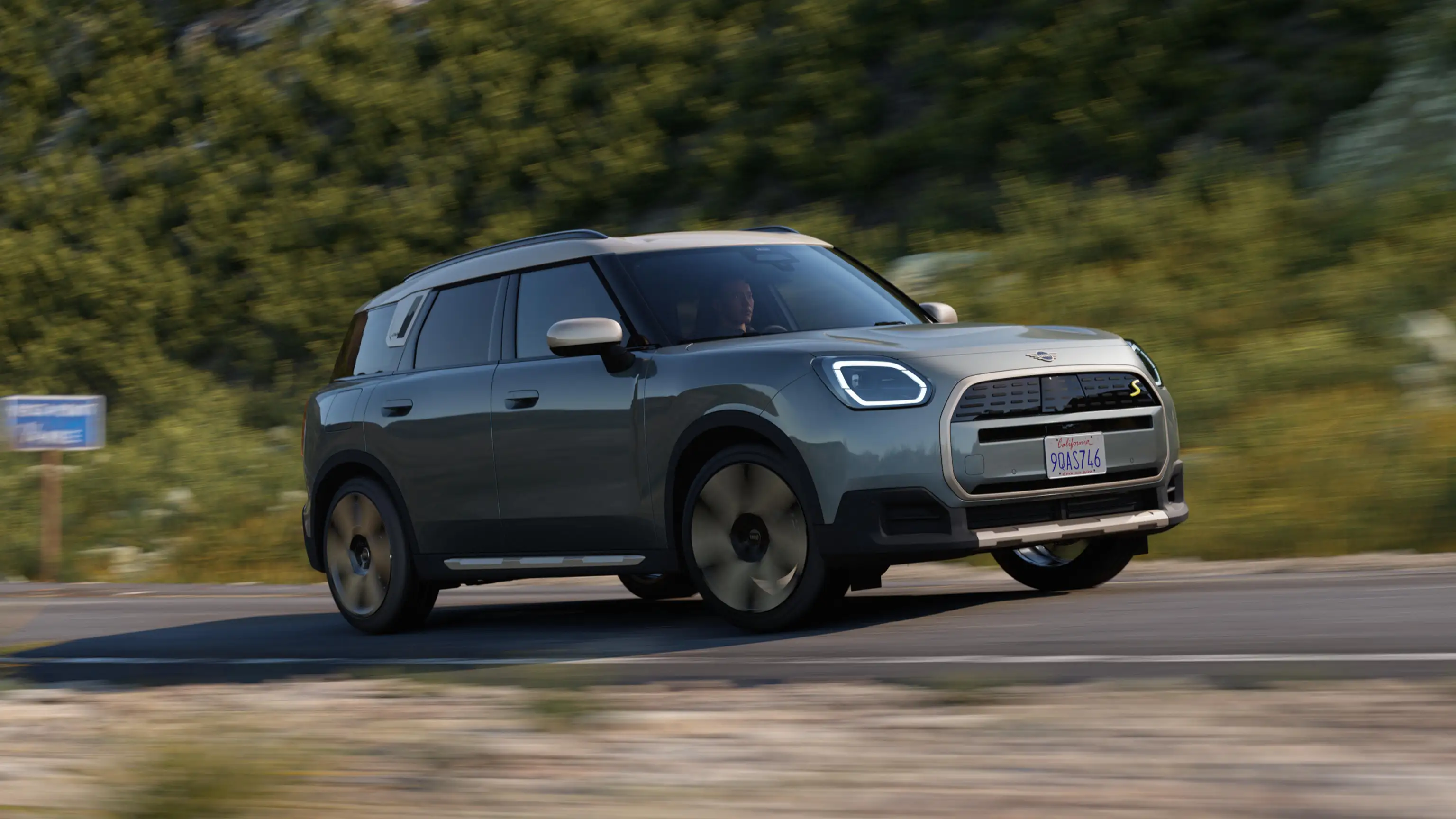 All-Electric MINI Countryman - Electric Video