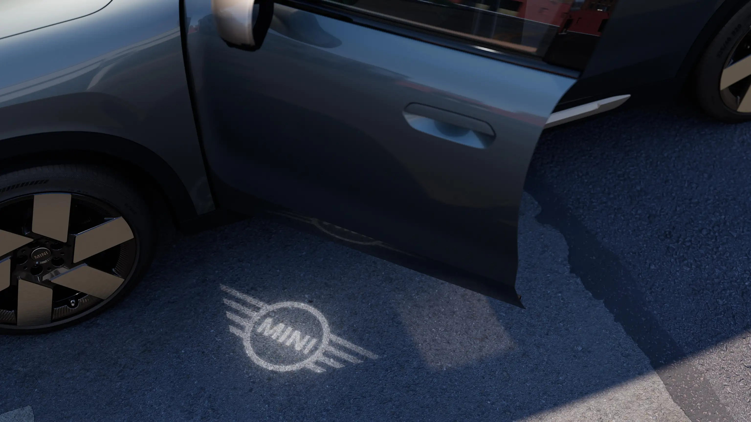 All-Electric MINI Countryman - Door Projection