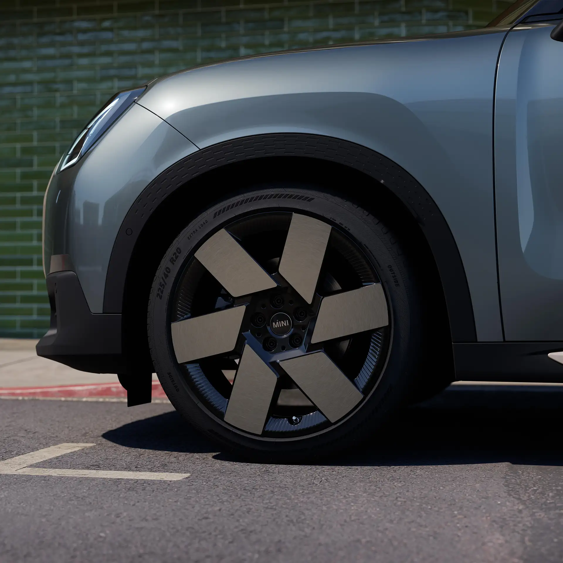 All-Electric MINI Countryman - Wheels