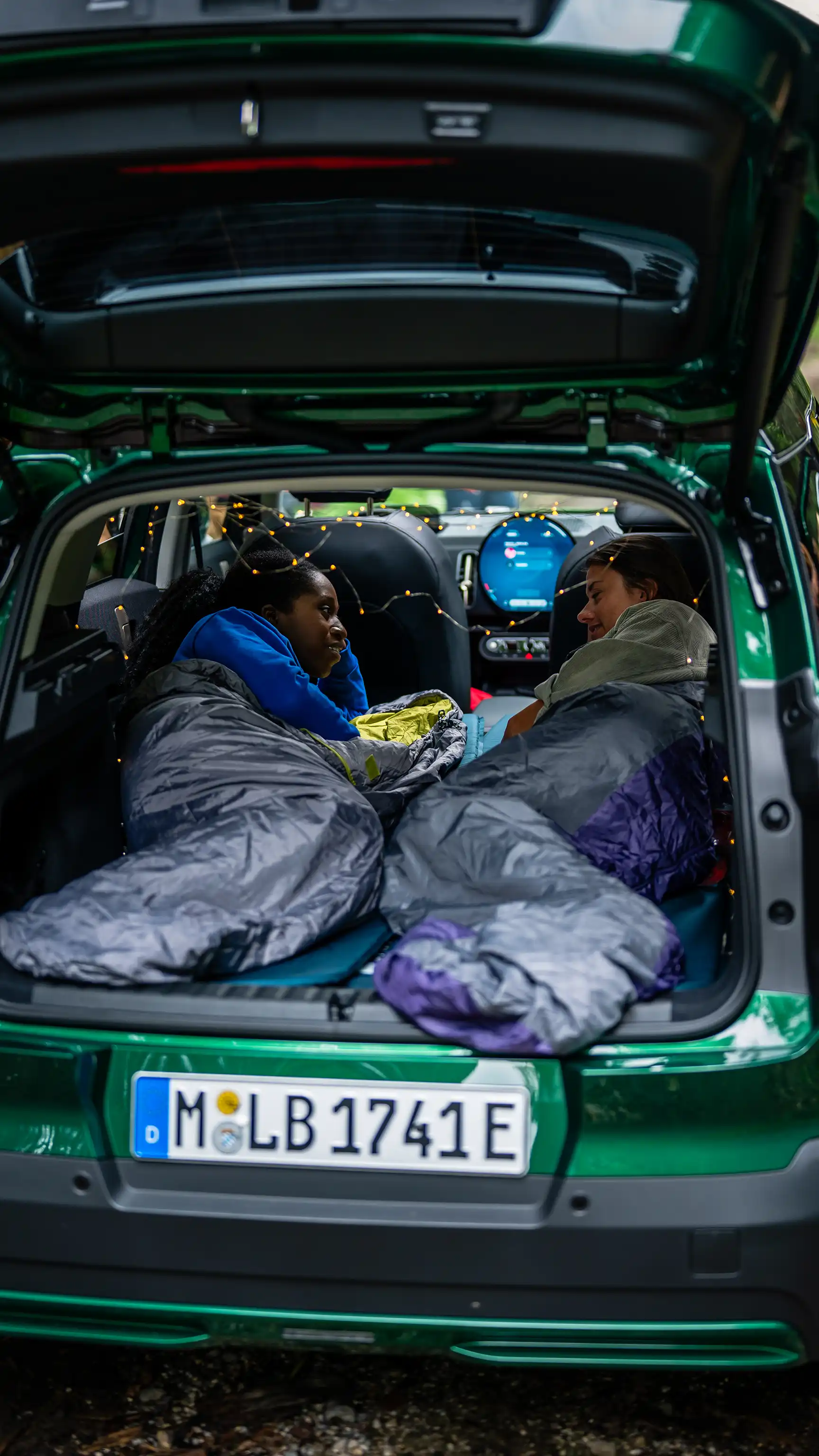 All-Electric MINI Countryman - Trunk