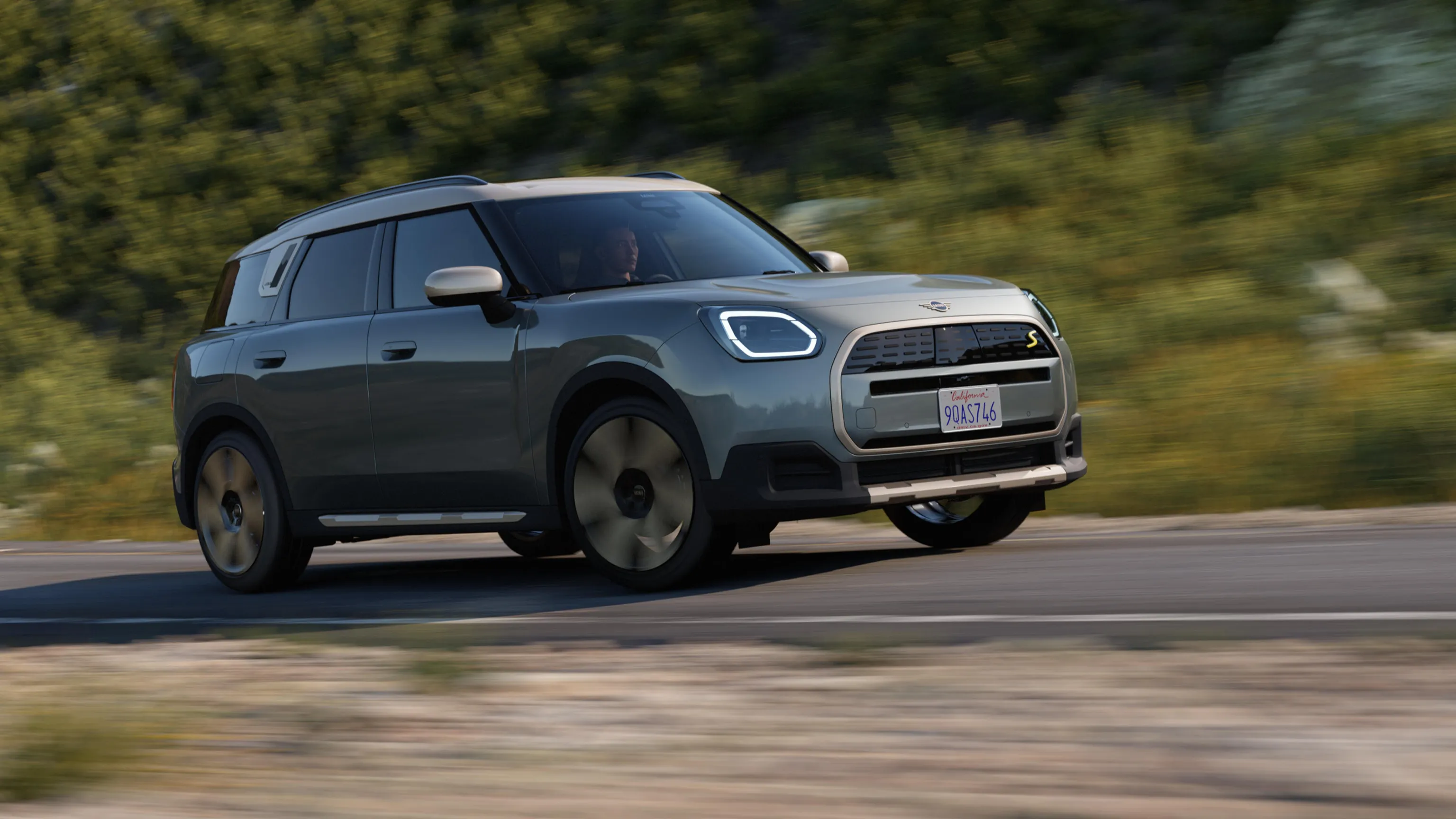 All-Electric MINI Countryman - Features Stage