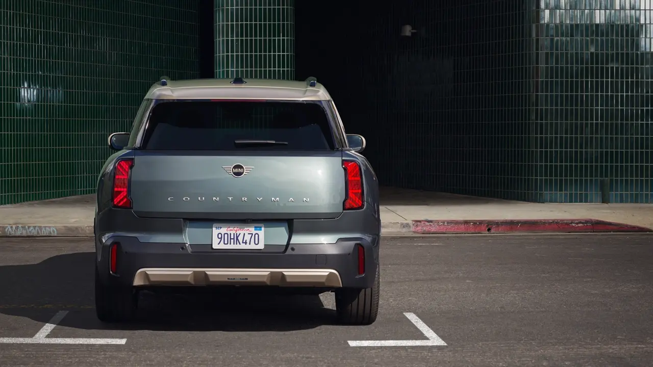 MINI Countryman - exterior - rear view