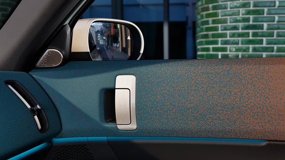 MINI Countryman - interior - door panel
